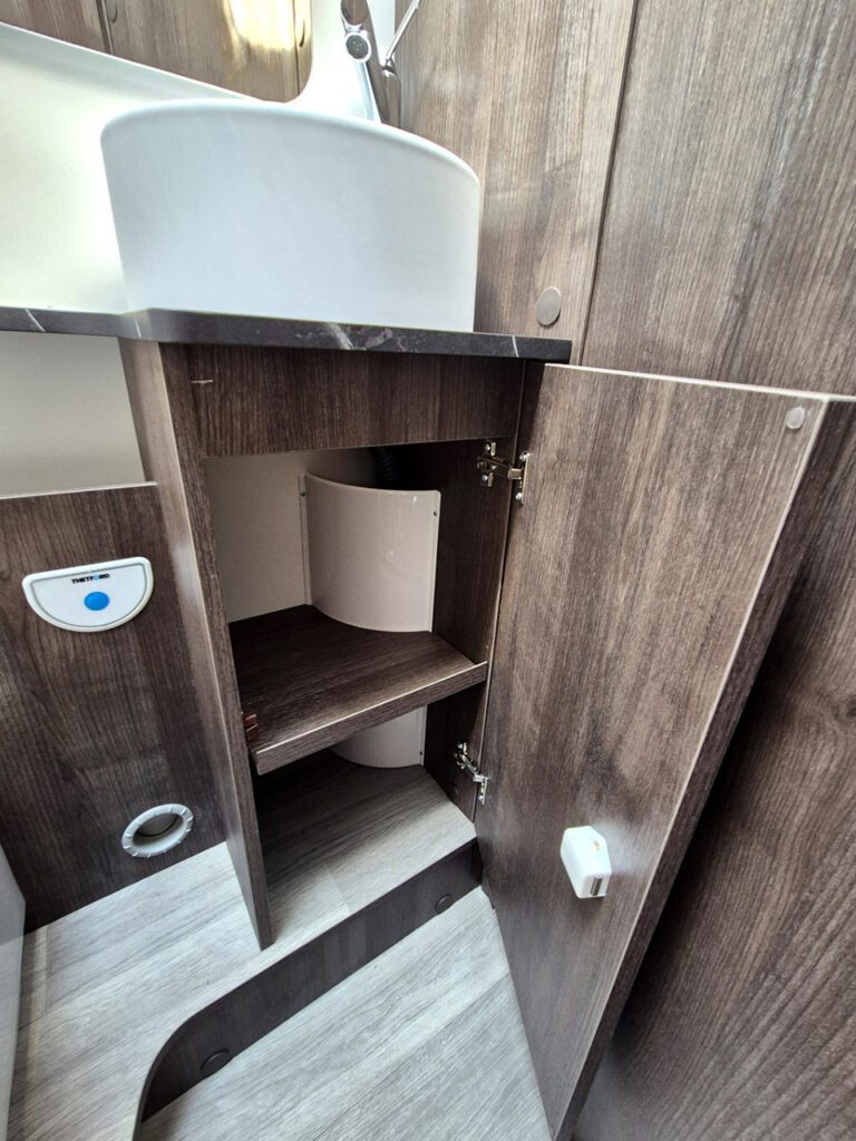 Benimar Tessoro T497 - VI-DE-165 - Meglioli Camper - foto 12