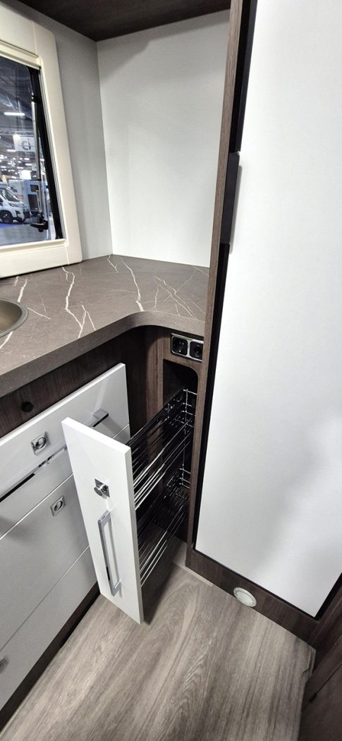 Benimar Tessoro T481 - Meglioli Camper - foto 5