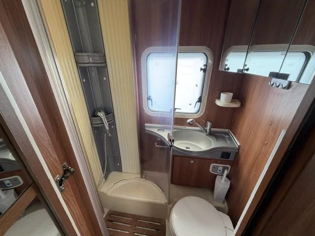 DETHLEFFS GLOBEBUS 4 - foto 26