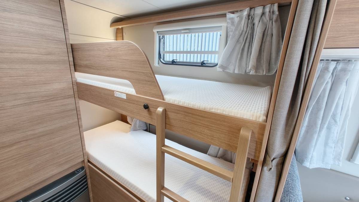 ROULOTTE WEINSBERG 550 QDK - foto 11