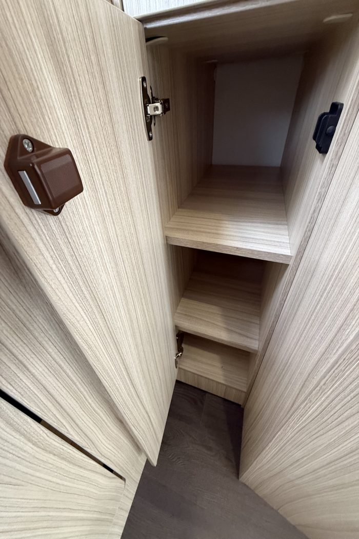 Sun Living Confort A 75 DP BY ADRIA - Arno Caravan - foto 13