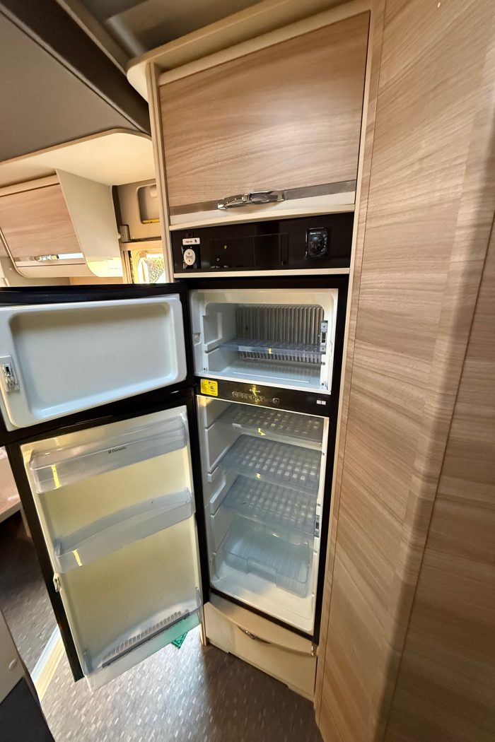 Adria Matrix axess 670 SC - Arno Caravan - foto 11
