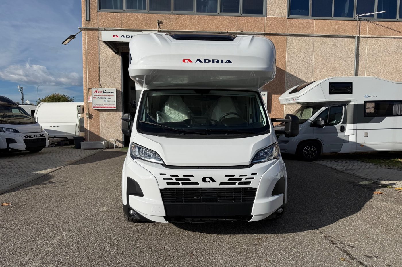 Adria Coral XL 660 SL 60° - Arno Caravan