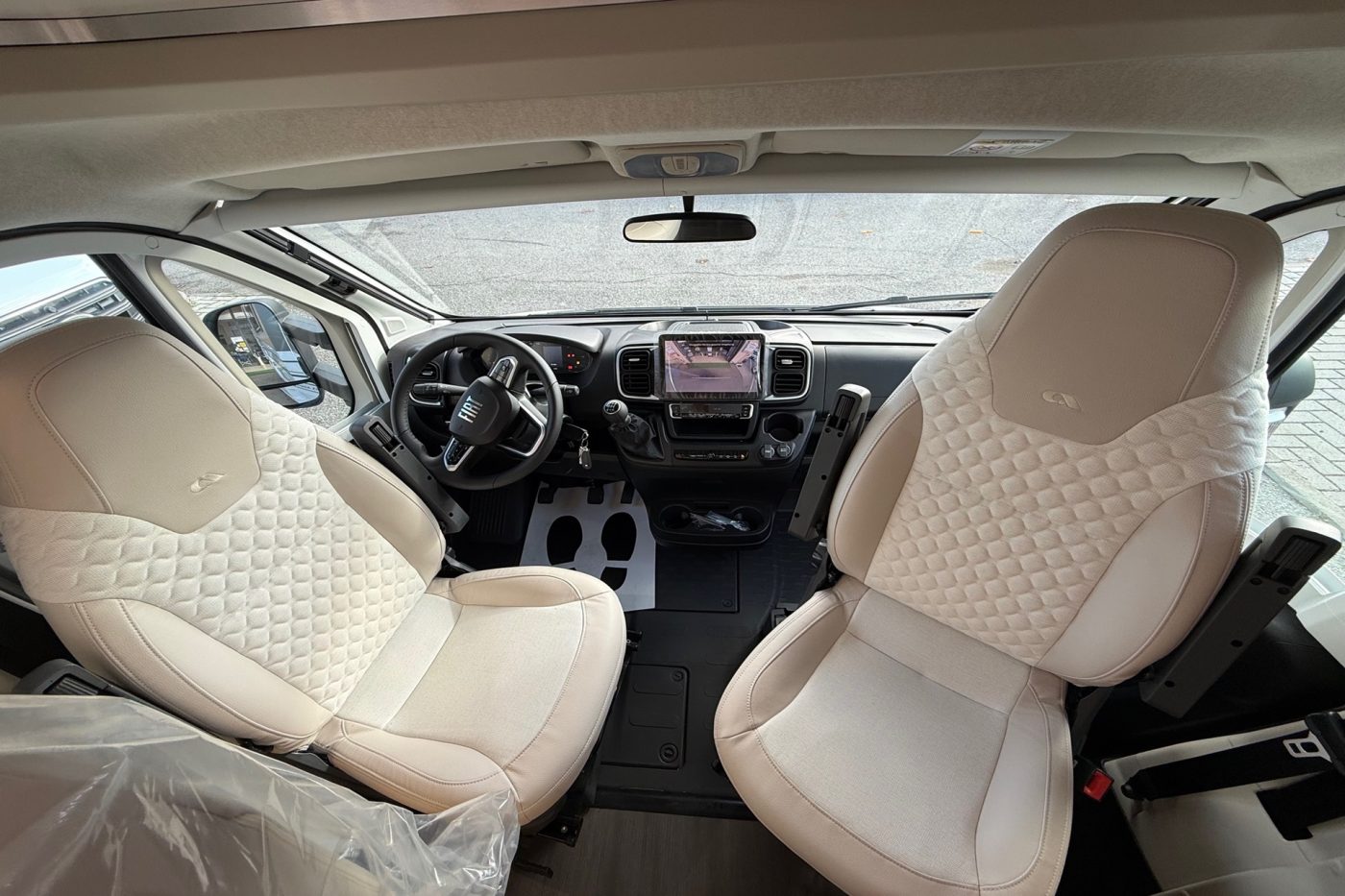 Adria Coral XL 660 DP 60° - Arno Caravan - foto 6
