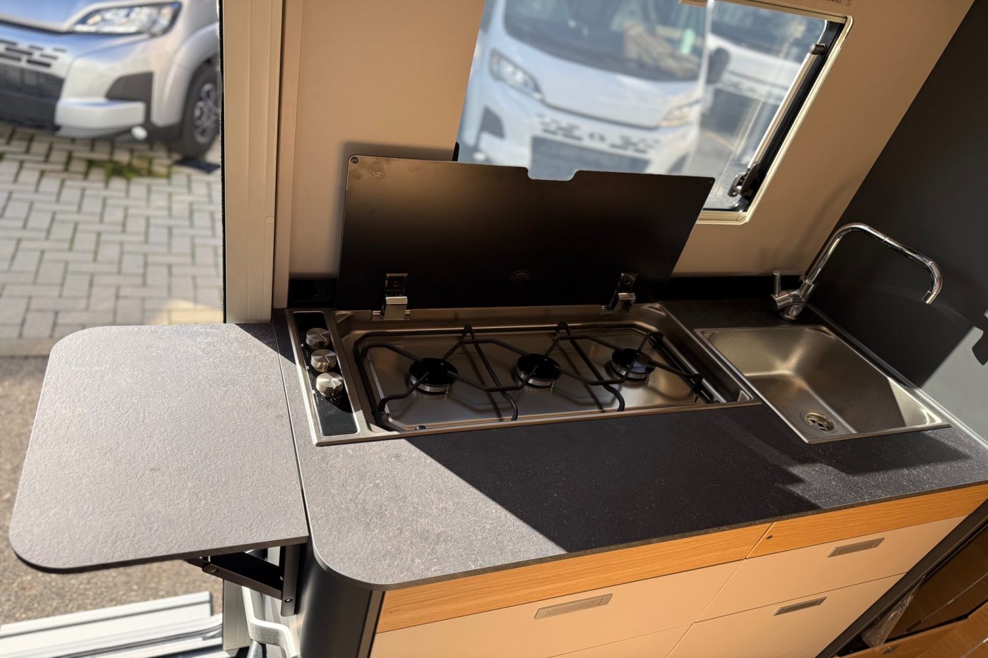 Adria Coral XL 660 DP 60° - Arno Caravan - foto 22