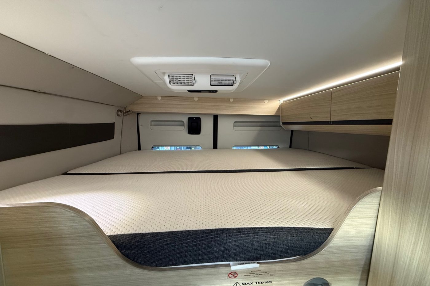 Adria Twin 600 SPB Family - Arno Caravan - foto 11