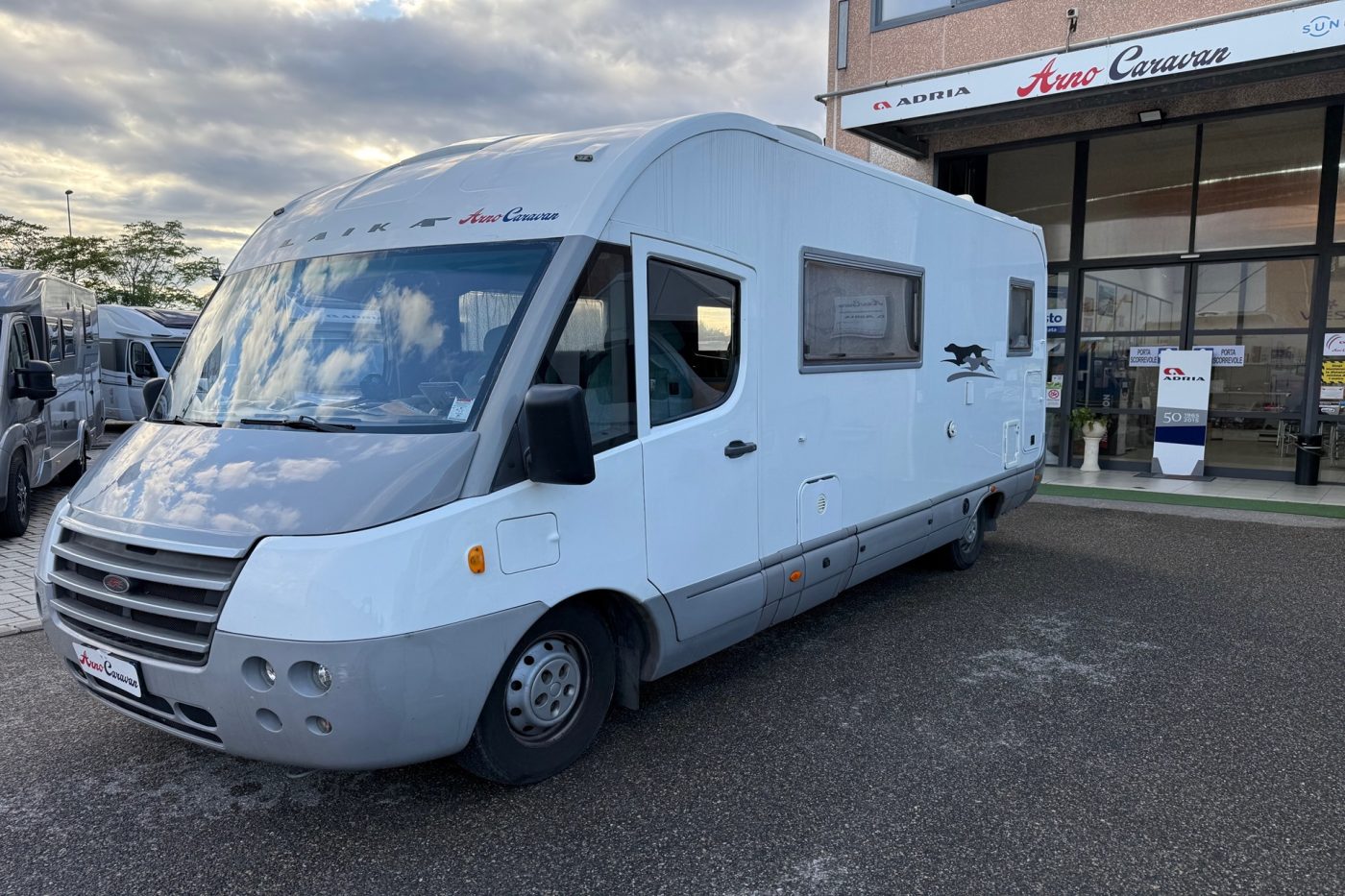Laika Motorhom Ecovip H 680 - Arno Caravan - foto 2