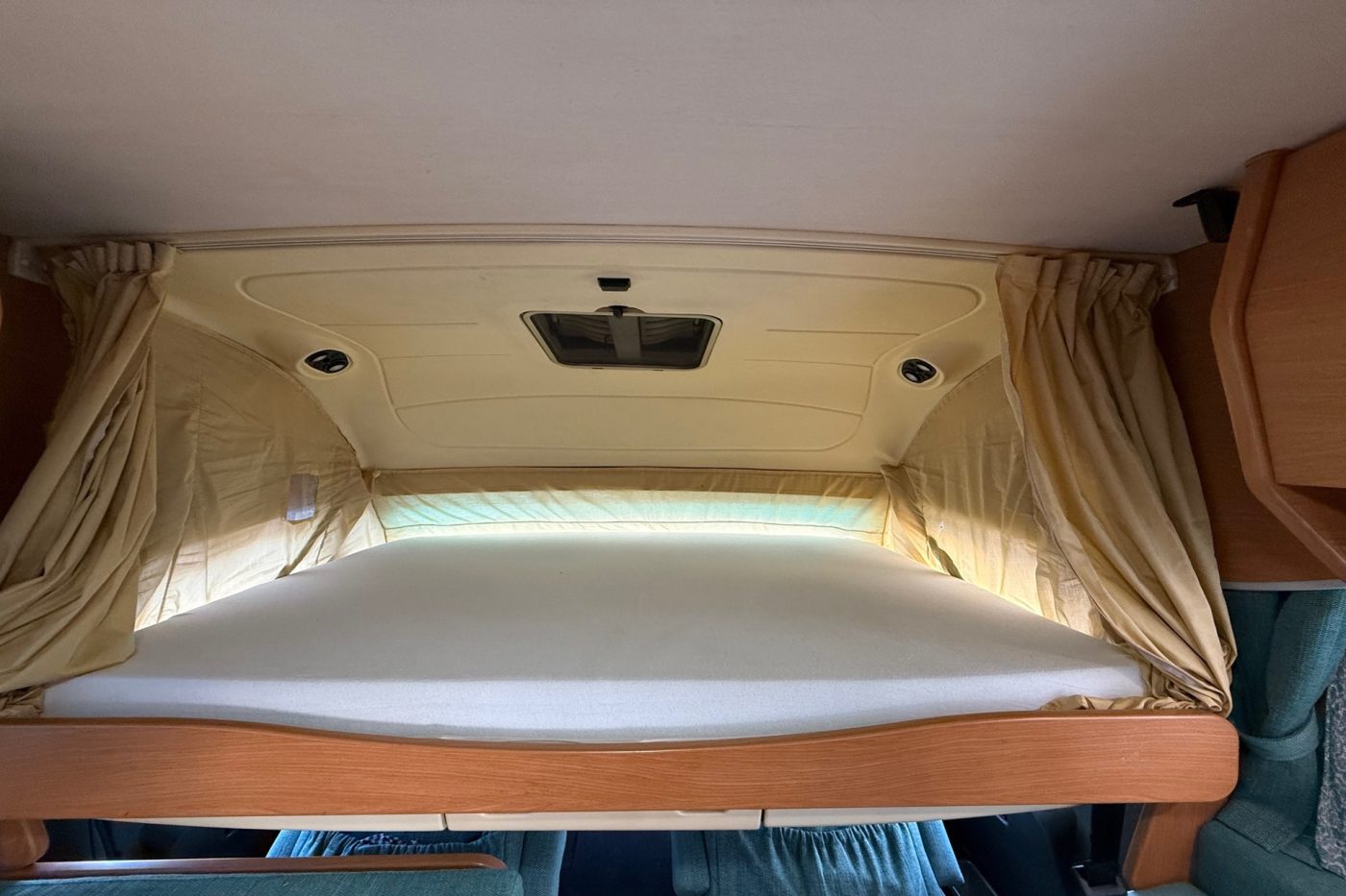 Laika Motorhom Ecovip H 680 - Arno Caravan - foto 7