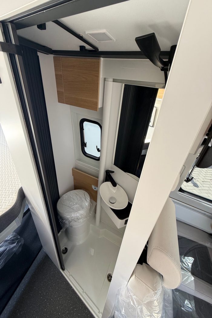ADRIA TWIN SPORTS SGX 60° - Arno Caravan - foto 12