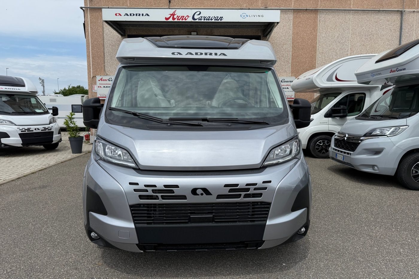 Adria Compact DL 60 ° - Arno Caravan