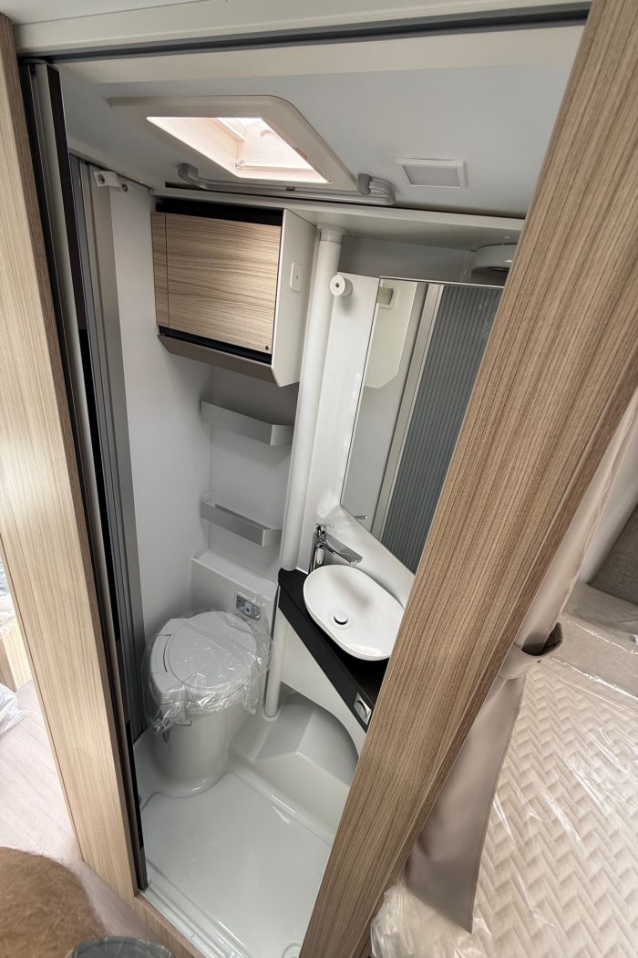 Adria Compact DL 60 ° - Arno Caravan - foto 24
