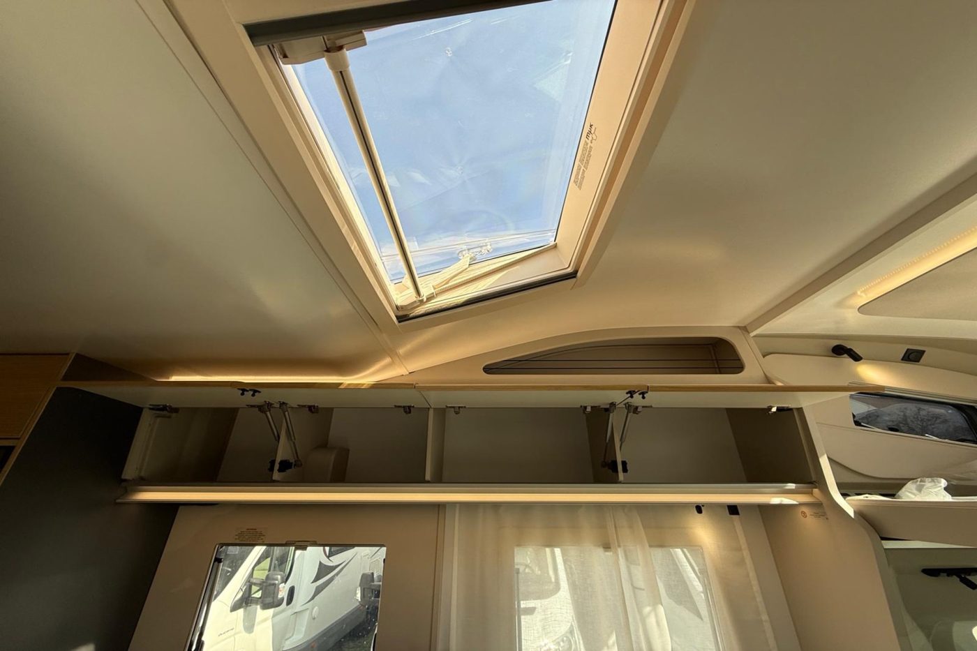 ADRIA CORAL XL 660 SL 2024 - Arno Caravan - foto 12