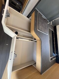 ADRIA SONIC PLUS 700SL 180CV CAMBIO AUTOMATICO - Arno Caravan - foto 36