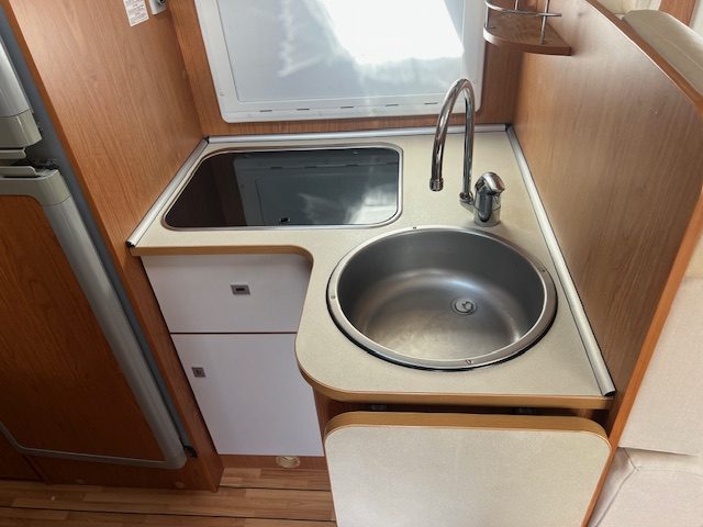Rimor Europeo 8 - Campermania - Vendita e Noleggio Camper Nuovi ed Usati - foto 6