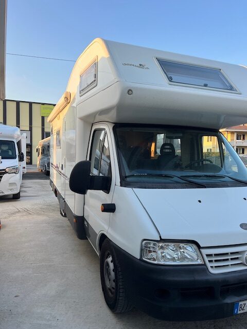 Arca America 405 - Campermania - Vendita e Noleggio Camper Nuovi ed Usati
