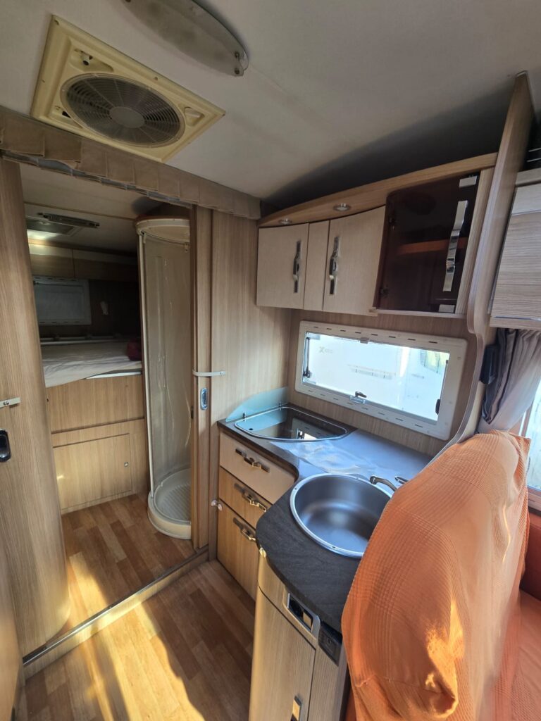 ELNAGH DUKE 54 - foto 12