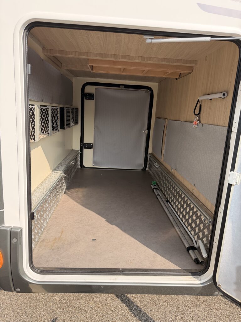 MOTORHOME MOBILVETTA K-YACHT 86 TEKNOLINE CON LETTI GEMELLI - foto 5