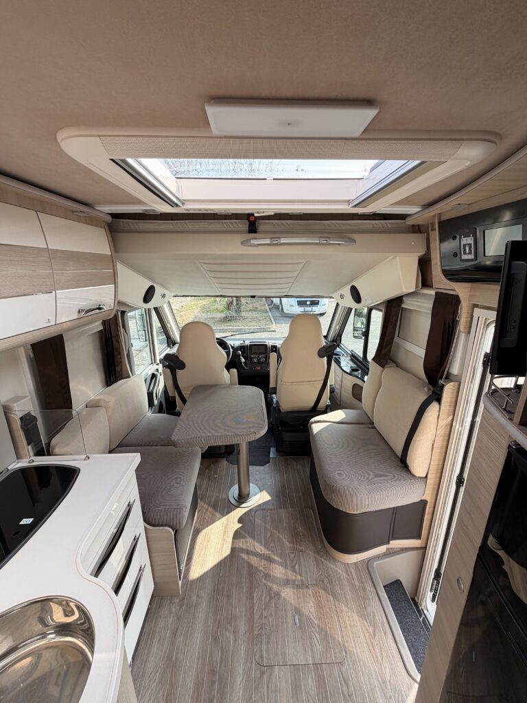 MOTORHOME MOBILVETTA K-YACHT 86 TEKNOLINE CON LETTI GEMELLI - foto 8