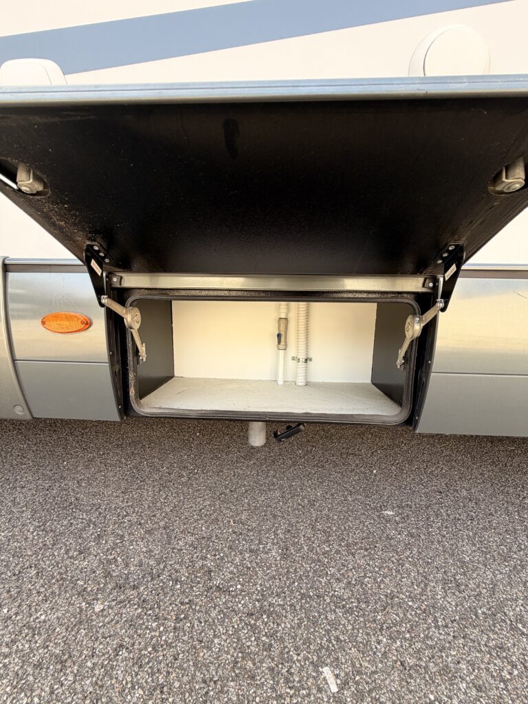MOTORHOME MOBILVETTA K-YACHT 86 TEKNOLINE CON LETTI GEMELLI - foto 23