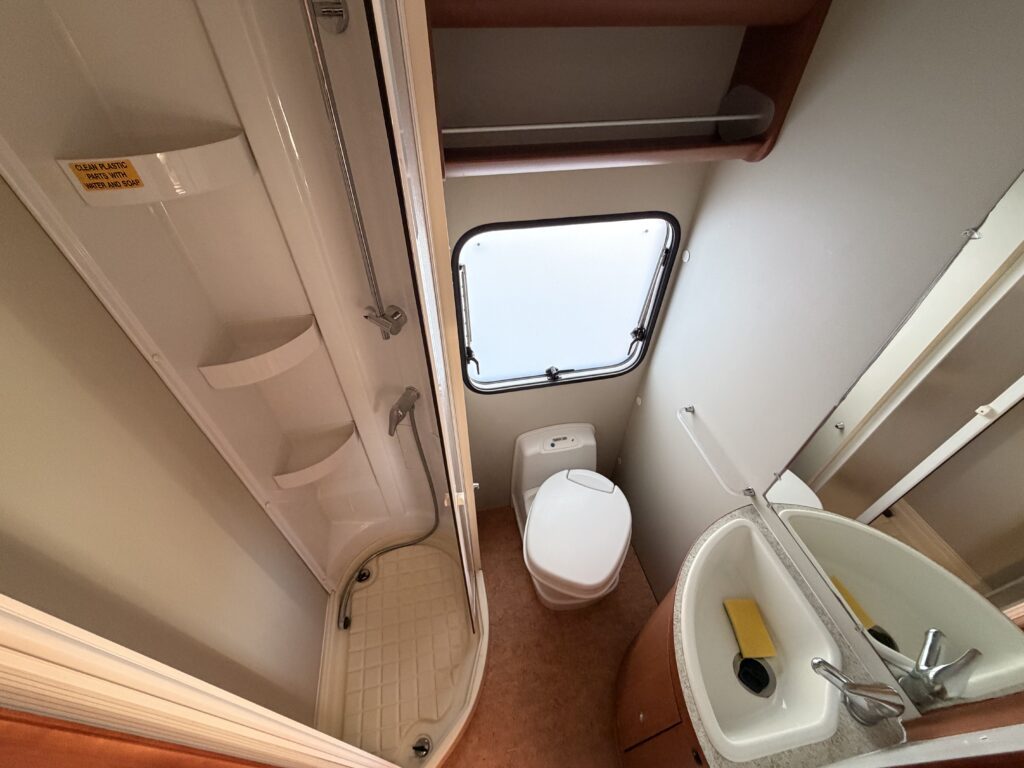 ELNAGH DUKE 37 - foto 8