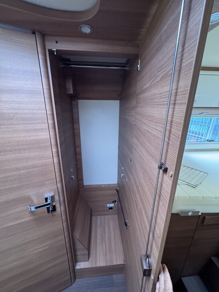 CARTHAGO CHIC C-LINE 5.9 XL - foto 14