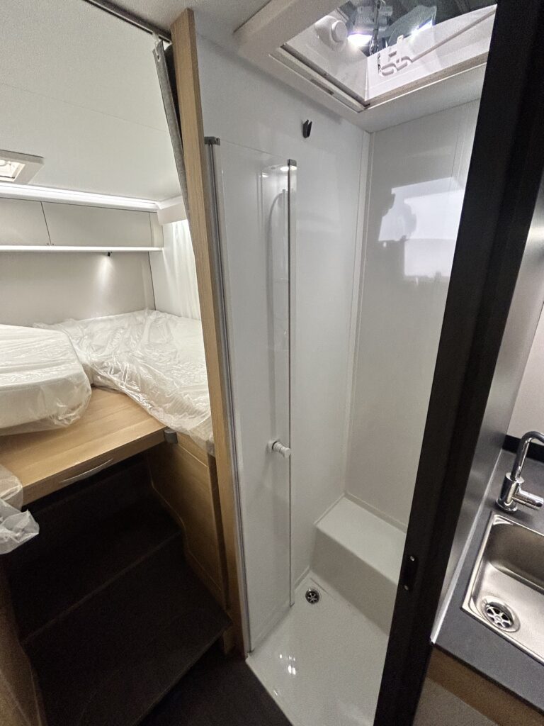 ADRIA MATRIX 670 SL - foto 14