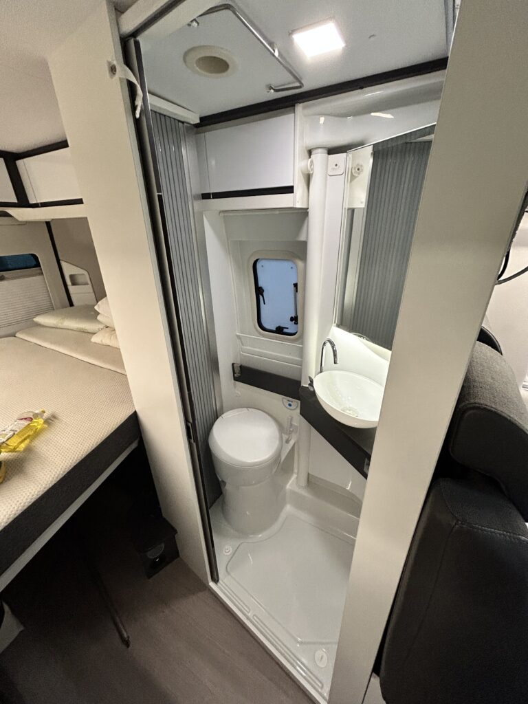 Adria twin supreme 600spb - foto 8