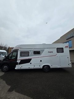 PILOTE P740FGJ