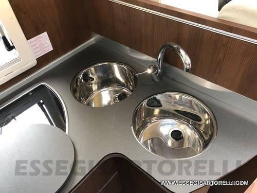 LAIKA ECOVIP 690 MOTORHOME 699 CM 12/2016 FULL OPTIONAL 150 CV POWER - foto 6