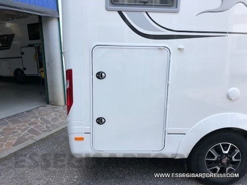 LAIKA ECOVIP 690 MOTORHOME 699 CM 12/2016 FULL OPTIONAL 150 CV POWER - foto 9