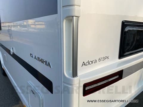 ADRIA ADORA 613 PK UNIPROPRIETARIO 7 POSTI VETRORESINA 1.750 KG 2024 - foto 29