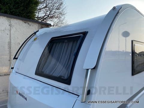 ADRIA ADORA 613 PK UNIPROPRIETARIO 7 POSTI VETRORESINA 1.750 KG 2024 - foto 30