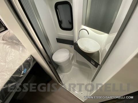 ADRIA TWIN SUPREME 640 SGX 35H UNIPROPRIETARIO KM 9.142 GARAGE 2021 - foto 7