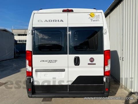 ADRIA TWIN SUPREME 640 SGX 35H UNIPROPRIETARIO KM 9.142 GARAGE 2021 - foto 23