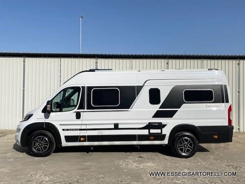 ADRIA TWIN SUPREME 640 SGX 35H UNIPROPRIETARIO KM 9.142 GARAGE 2021 - foto 29