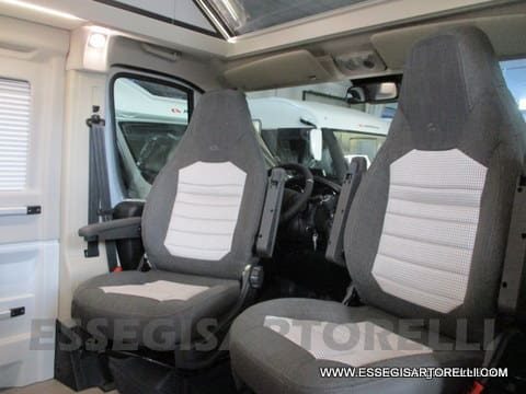 ADRIA TWIN SUPREME 640 SGX 35H UNIPROPRIETARIO KM 9.142 GARAGE 2021 - foto 46