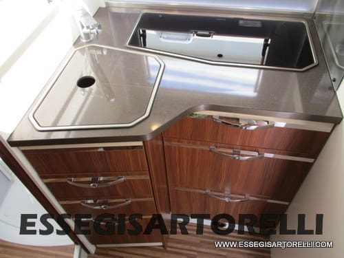ADRIA MATRIX PLUS M 670 SP 180 CV POWER BASCULANTE MAXI GARAGE UNIPROPR. 2017 - foto 16