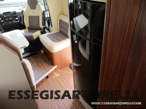 ADRIA MATRIX PLUS M 670 SP 180 CV POWER BASCULANTE MAXI GARAGE UNIPROPR. 2017 - foto 24