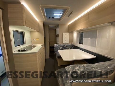 ADRIA ALTEA 552 PK CARAVAN 7 POSTI 10/2021 1.270 KG - foto 8