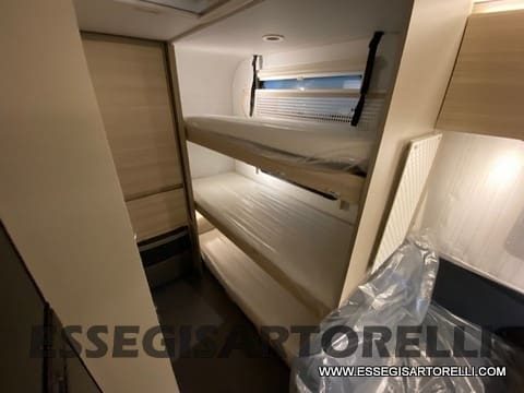 ADRIA ALTEA 552 PK CARAVAN 7 POSTI 10/2021 1.270 KG - foto 9
