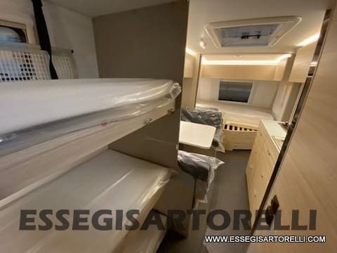 ADRIA ALTEA 552 PK CARAVAN 7 POSTI 10/2021 1.270 KG - foto 12