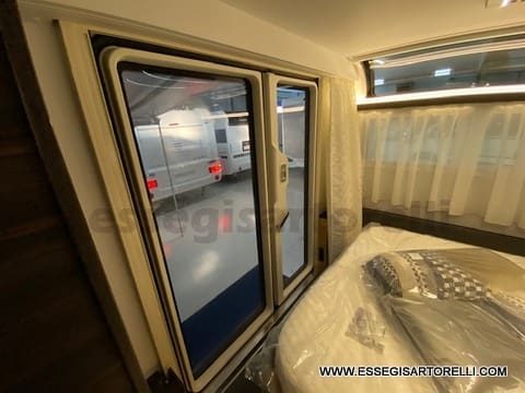 OCCASIONE: ADRIA NEW ASTELLA 704 HP 4 POSTI 01/2025 ALDE CLIMA MACH TENDALINO - foto 7
