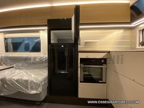 OCCASIONE: ADRIA NEW ASTELLA 704 HP 4 POSTI 01/2025 ALDE CLIMA MACH TENDALINO - foto 125
