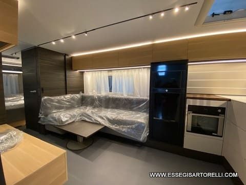 OCCASIONE: ADRIA NEW ASTELLA 704 HP 4 POSTI 01/2025 ALDE CLIMA MACH TENDALINO - foto 27