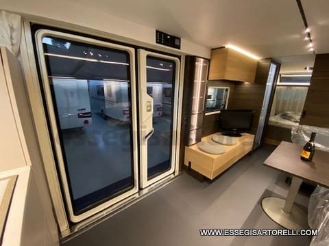 OCCASIONE: ADRIA NEW ASTELLA 704 HP 4 POSTI 01/2025 ALDE CLIMA MACH TENDALINO - foto 31