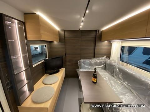 OCCASIONE: ADRIA NEW ASTELLA 704 HP 4 POSTI 01/2025 ALDE CLIMA MACH TENDALINO - foto 38