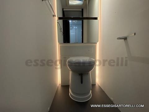 OCCASIONE: ADRIA NEW ASTELLA 704 HP 4 POSTI 01/2025 ALDE CLIMA MACH TENDALINO - foto 74