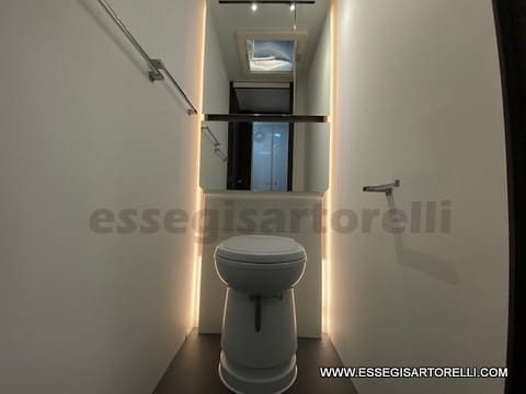 OCCASIONE: ADRIA NEW ASTELLA 704 HP 4 POSTI 01/2025 ALDE CLIMA MACH TENDALINO - foto 76