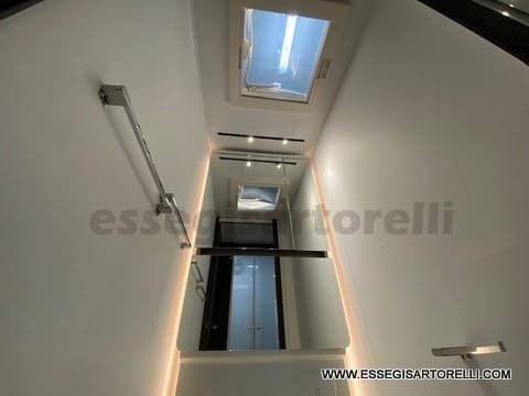 OCCASIONE: ADRIA NEW ASTELLA 704 HP 4 POSTI 01/2025 ALDE CLIMA MACH TENDALINO - foto 77