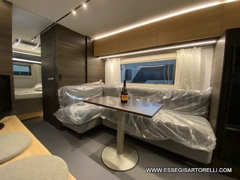 OCCASIONE: ADRIA NEW ASTELLA 704 HP 4 POSTI 01/2025 ALDE CLIMA MACH TENDALINO - foto 81